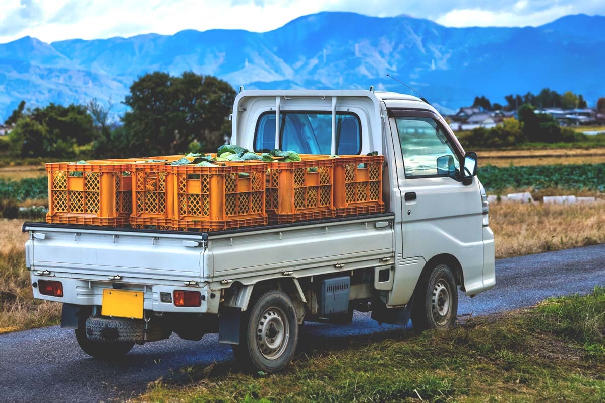 一次産業のトラックイメージ（画像：写真AC）